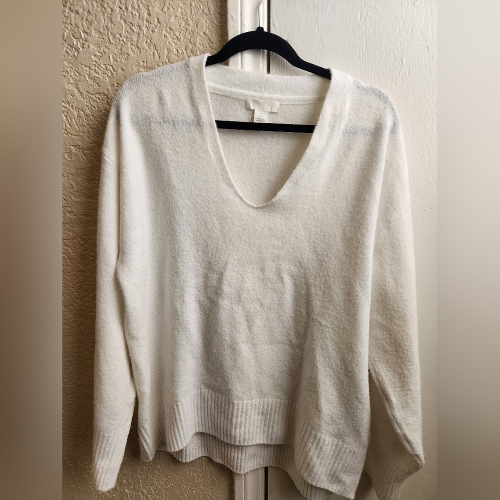 H&M V neck Sweater